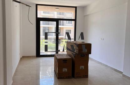 شقة - 3 غرف نوم - 2 حمامات للايجار في مون ريزيدنس - فيفث سكوير - التجمع الخامس - مدينة القاهرة الجديدة - القاهرة