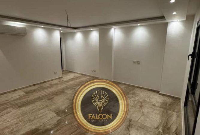 8715377 - Property Image 2