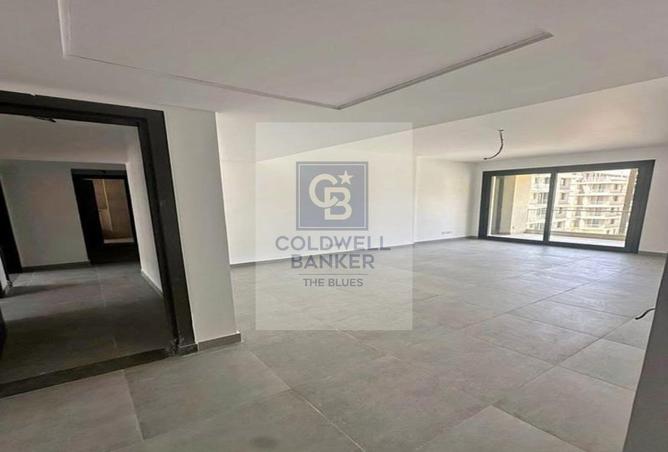 8651740 - Property Image 2