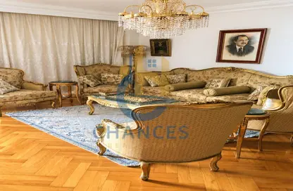 Apartment - 3 Bedrooms - 3 Bathrooms for sale in Cornish El Nile St. - Maadi - Hay El Maadi - Cairo