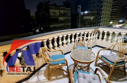 Apartment - 3 Bedrooms - 2 Bathrooms for rent in Sakaliya St. - 6th Zone - Nasr City - Cairo