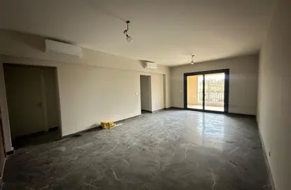 Apartment - 3 Bedrooms - 4 Bathrooms for sale in O West - 6 October Compounds - 6 October City - Giza