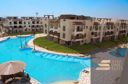 Chalet - 2 Bedrooms - 2 Bathrooms for sale in Blue Blue - Al Ain Al Sokhna - Suez