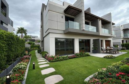 Villa - 4 Bedrooms - 4 Bathrooms for sale in Al  Rabwa - Sheikh Zayed Compounds - Sheikh Zayed City - Giza