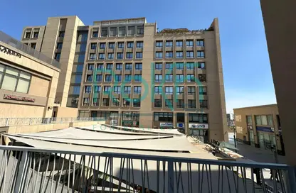 Office Space - 3 Bedrooms - 1 Bathroom for sale in Arkan Plaza - 26th of July Corridor - Sheikh Zayed City - Giza