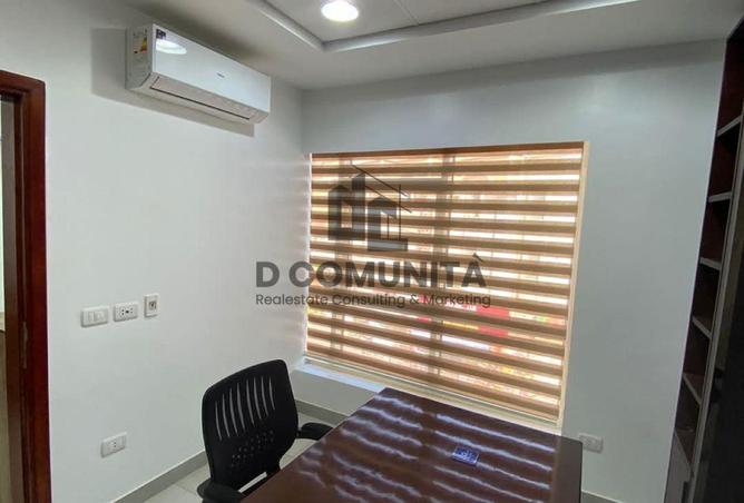 73771854 - Property Image 3