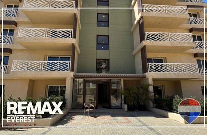 Apartment - 2 Bedrooms - 2 Bathrooms for sale in Green 6 - 6 October Compounds - 6 October City - Giza