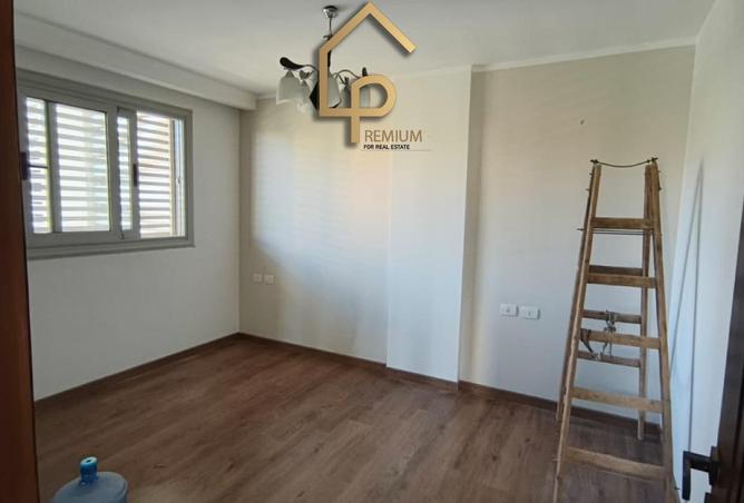 66952837 - Property Image 3