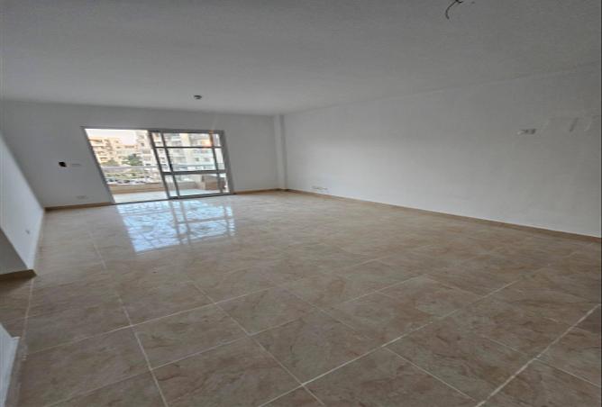 68792838 - صورة العقار 3