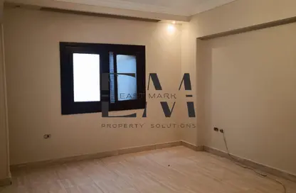 شقة - 2 غرف نوم - 3 حمامات للايجار في طريق النصر - المنطقة السادسة - مدينة نصر - القاهرة شقة - 2 غرف نوم - 3 حمامات للايجار في طريق النصر - المنطقة السادسة - مدينة نصر - القاهرة