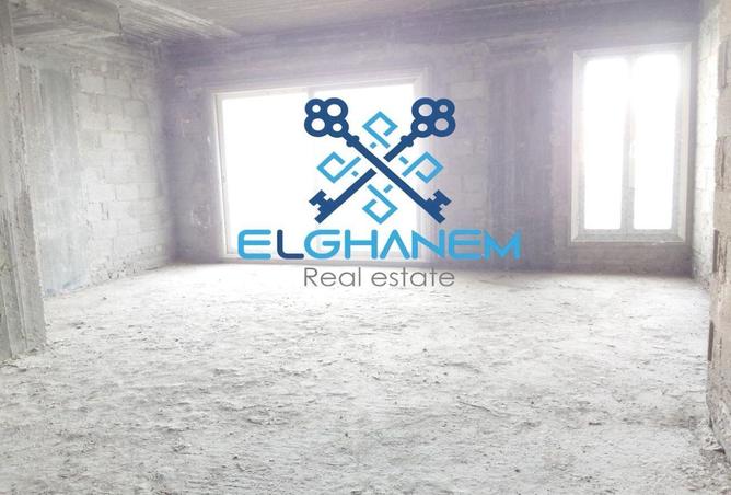 83992844 - Property Main Image