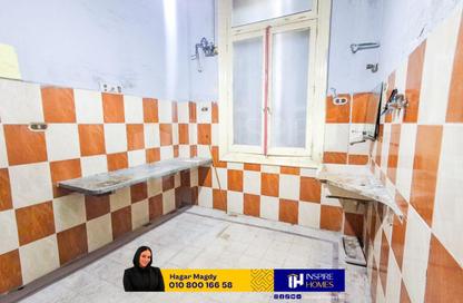 Apartment - 4 Bedrooms - 2 Bathrooms for rent in Camp Chezar - Hay Wasat - Alexandria