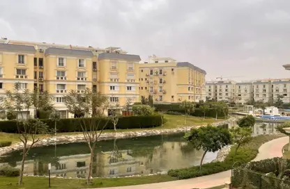 Apartment - 2 Bedrooms - 2 Bathrooms for sale in Mountain View Hyde Park - 5th Settlement Compounds - The 5th Settlement - New Cairo City - Cairo