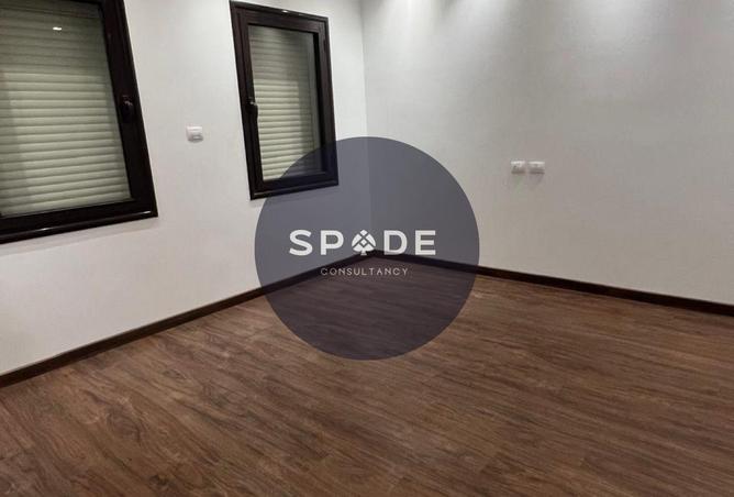 101786424 - Property Image 2