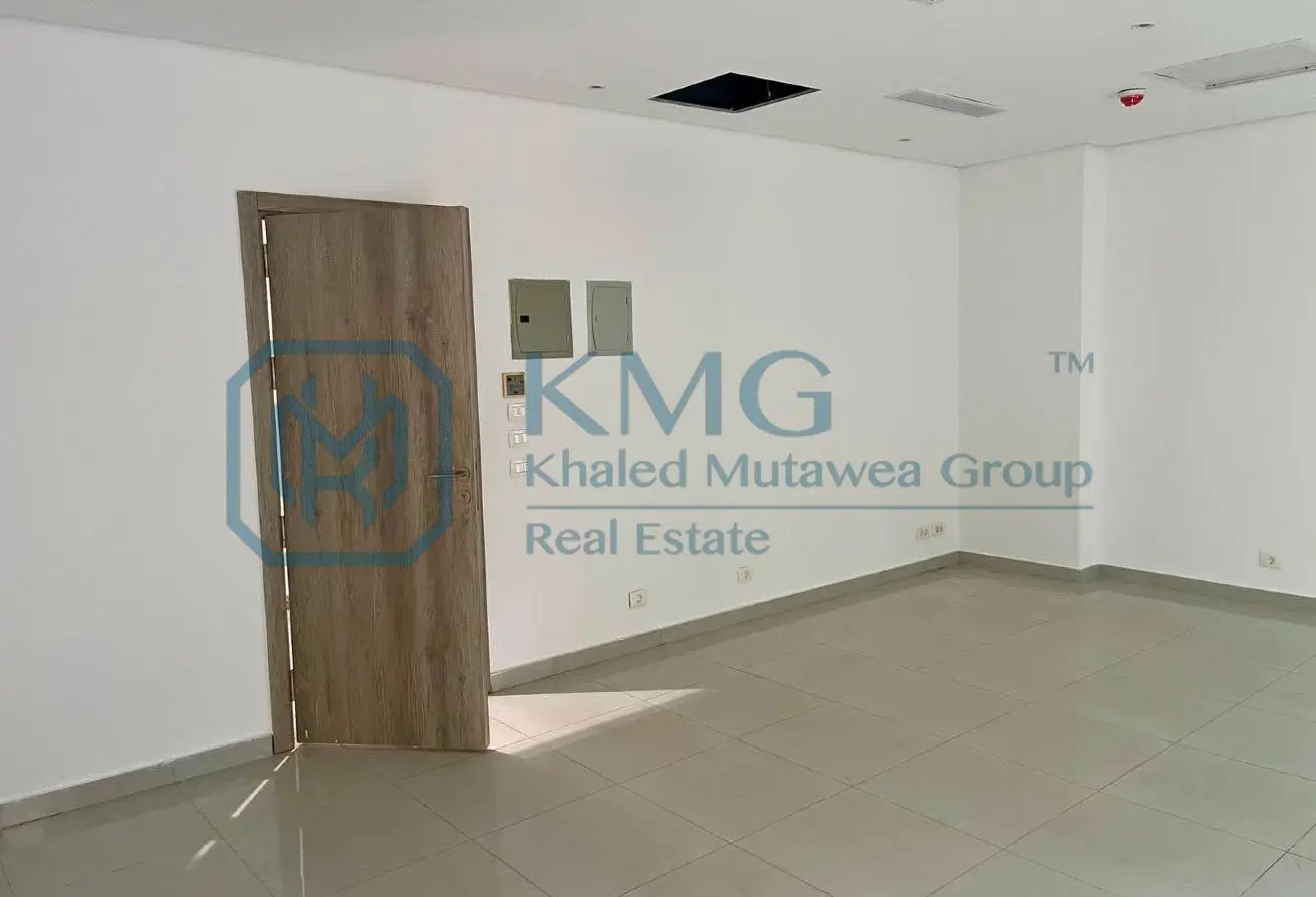 121145337 - Property Main Image