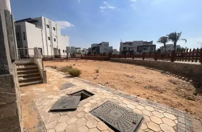 Villa - 4 Bedrooms - 5 Bathrooms for sale in Wesal City - El Shorouk Compounds - Shorouk City - Cairo