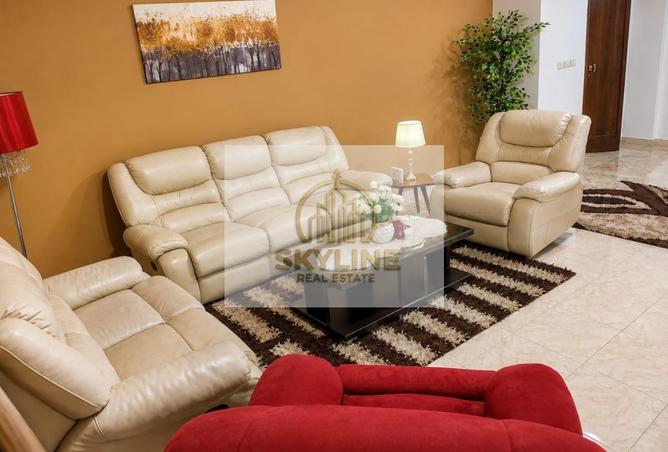 102345932 - Property Image 3