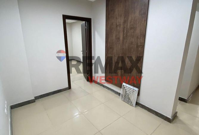 61697854 - صورة العقار 2