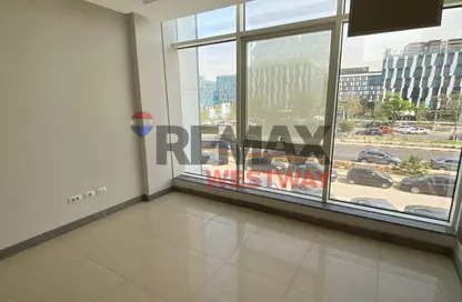 مساحات مكتبية - 2 غرف نوم - 1 حمام للايجار في تريفيوم زايد - الحي الثاني - الشيخ زايد - الجيزة