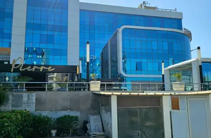 Office Space - 3 Bedrooms - 1 Bathroom for rent in Trivium Square - North Teseen St. - The 5th Settlement - New Cairo City - Cairo