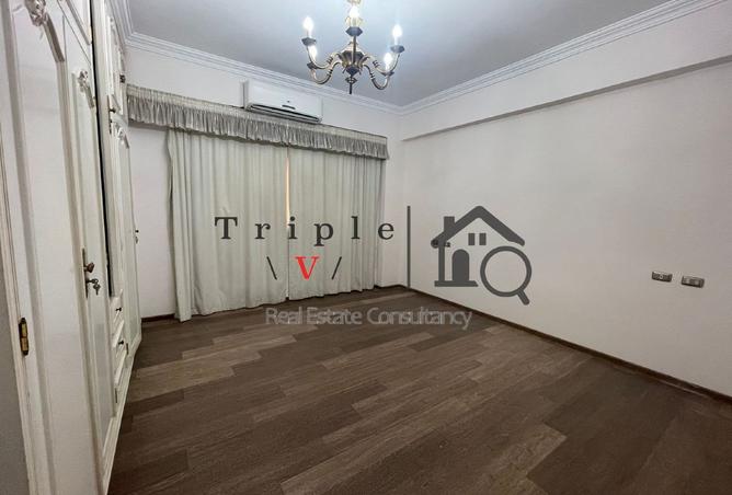 93812349 - Property Image 3