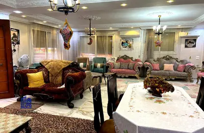 شقة - 3 غرف نوم - 3 حمامات للبيع في الحي الثامن - الشيخ زايد - الجيزة