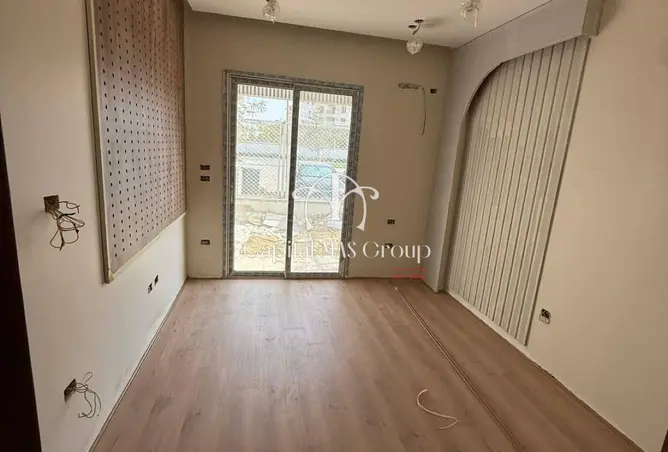 111602037 - Property Image 2