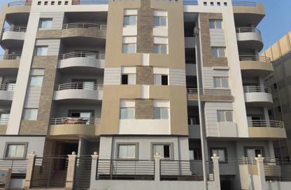Apartment - 3 Bedrooms - 2 Bathrooms for sale in North Lotus - El Lotus - New Cairo City - Cairo