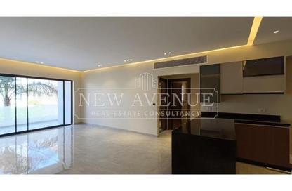 Apartment - 2 Bedrooms - 2 Bathrooms for sale in Lake View Residence - 5th Settlement Compounds - The 5th Settlement - New Cairo City - Cairo