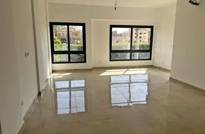 Apartment - 3 Bedrooms - 3 Bathrooms for sale in Moon Residences - Fifth Square - The 5th Settlement - New Cairo City - Cairo