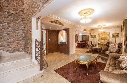 Apartment - 3 - 3 for sale in Abou Quer Road - Zezenia - Hay Sharq - Alexandria