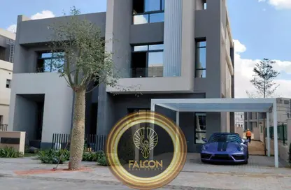 Villa - 5 Bedrooms - 5 Bathrooms for sale in Mountain View Hyde Park - 5th Settlement Compounds - The 5th Settlement - New Cairo City - Cairo