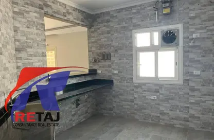 Apartment - 3 Bedrooms - 2 Bathrooms for rent in South Lotus - El Lotus - New Cairo City - Cairo