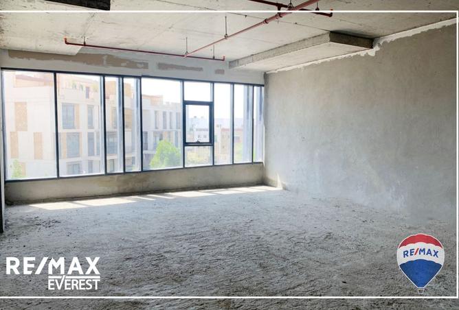 98009838 - Property Image 2