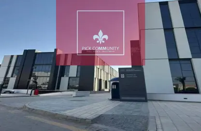 Office Space - 2 Bedrooms - 1 Bathroom for rent in Hyde Park - New Cairo City - Cairo