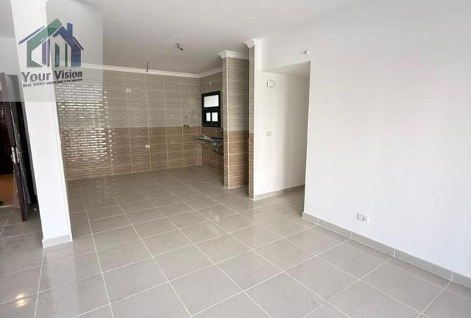 8573763 - Property Image 2