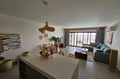 شاليه - 2 غرف نوم - 2 حمامات للايجار في مراسي - سيدي عبد الرحمن - الساحل الشمالي