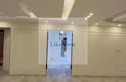 Shop - Studio - 2 Bathrooms for rent in King Faisal St. - Akher Faisal - Faisal - Hay El Haram - Giza