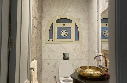 Villa - 5 Bedrooms - 5 Bathrooms for sale in Privado - Madinaty - Cairo