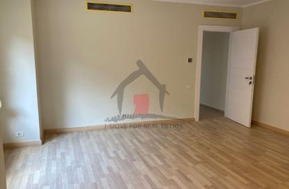 Apartment - 3 Bedrooms - 3 Bathrooms for sale in New Giza - Cairo Alexandria Desert Road - 6 October City - Giza