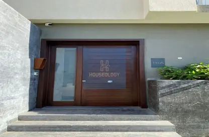 شقة - 3 غرف نوم - 2 حمامات للبيع في كمبوند البروج - كمبوندات الشروق - مدينة الشروق - القاهرة