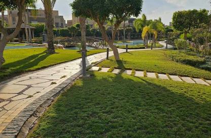 Apartment - 3 Bedrooms - 3 Bathrooms for sale in Galleria Moon Valley - South Investors Area - New Cairo City - Cairo