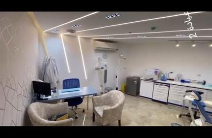 Medical Facility - Studio - 7+ for sale in Sheikh Zayed City - Giza