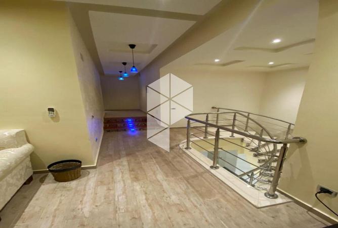 101783500 - Property Image 2