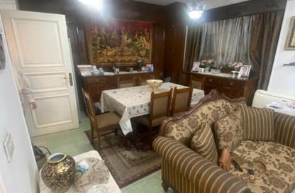 Apartment - 2 Bedrooms - 2 Bathrooms for sale in Gameyat Al Nesser St. - Mohandessin - Giza