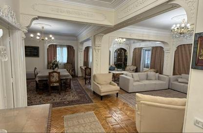 Apartment - 4 Bedrooms - 3 Bathrooms for sale in Al Zahraa St. - Dokki - Giza