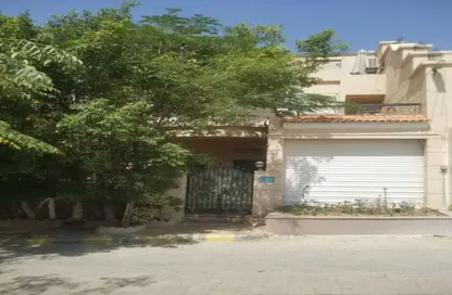 فيلا - 4 غرف نوم - 4 حمامات للبيع في جولدن جيتس - الهضبة الوسطي - المقطم - القاهرة
