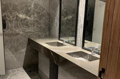 Office Space - Studio - 2 Bathrooms for sale in Skyramp - Sheikh Zayed City - Giza