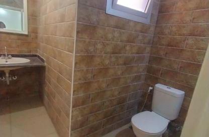 Apartment - 2 Bedrooms - 1 Bathroom for rent in Area D - Ganoob El Acadimia - New Cairo City - Cairo Apartment - 2 Bedrooms - 1 Bathroom for rent in Area D - Ganoob El Acadimia - New Cairo City - Cairo