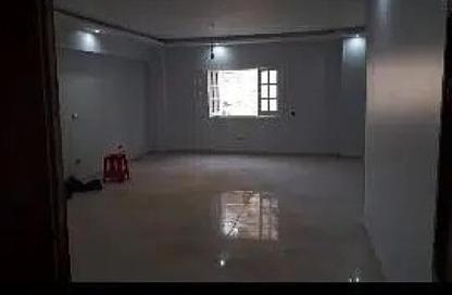 Apartment - 2 Bedrooms - 1 Bathroom for rent in Area D - Ganoob El Acadimia - New Cairo City - Cairo Apartment - 2 Bedrooms - 1 Bathroom for rent in Area D - Ganoob El Acadimia - New Cairo City - Cairo